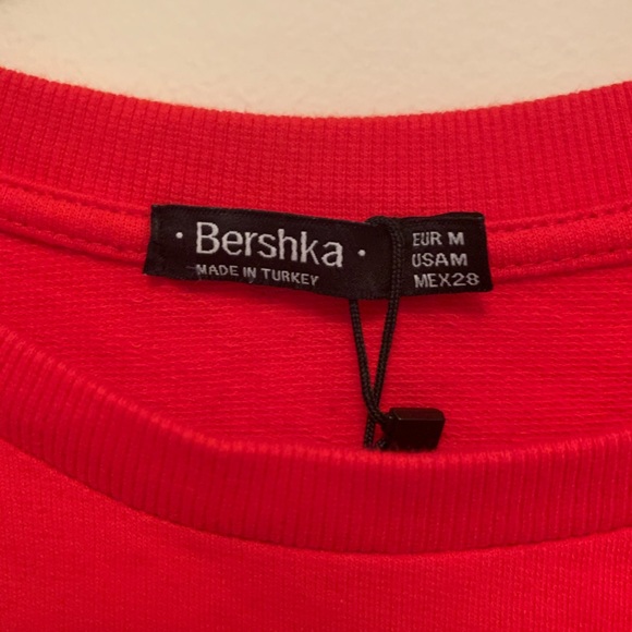 New Bershka Red Cropped Drop Sleeve Sweatshirt Med - Picture 5 of 5